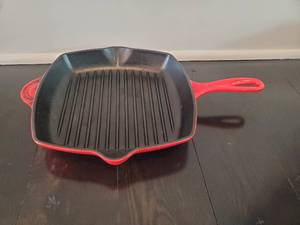 lot 46 image: Le Creuset Griddle - No. 26