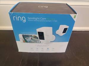 lot 57 image: Ring Camera Set