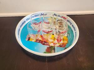 lot 58 image: Hamms Glassware & Grain Belt Tray
