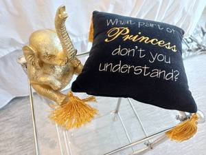 lot 133 image: Elephant and Pillow