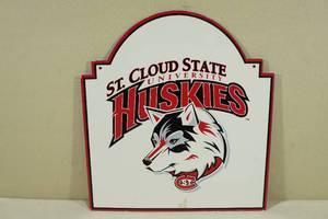 St Cloud State Huskies Sign