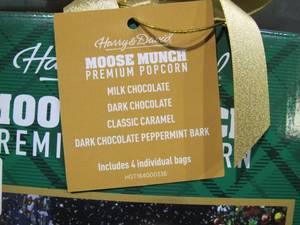lot 85 image: NEW Ultimate Gourmet Popcorn 2 Pack - Harry and David Moose Munch Gift Set  Popcorn Factory Gift Set