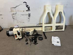 Shop Fox 43 in. Wood Lathe With Cast Iron Legs And Digital Readout