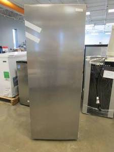 lot 530 image: Vissani 7 cu. ft. Convertible Upright FreezerRefrigerator in Stainless Steel Look (SMALL DING ON DOOR SIDE)