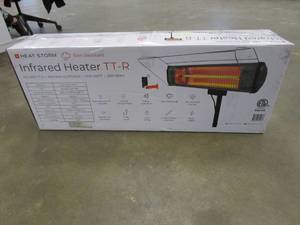 lot 549 image: Heat Storm Tradesman 1,500-Watt Electric Outdoor Infrared Quartz Portable Space Heater with Tripod, WallCeiling Mount and Remote (OPEN BOX)