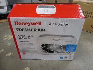 lot 631 image: Honeywell HEPA-Type Tabletop Air Purifier (OPEN BOX)