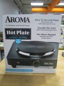 lot 638 image: AROMA Single Burner 5.8 in. Black Diecast Hot Plate with Temperature Control (OPEN BOX)