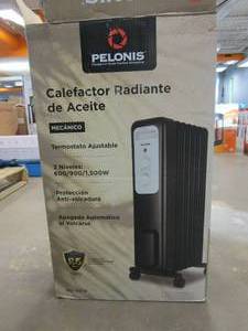 lot 647 image: Pelonis 1,500-Watt Oil-Filled Radiant Electric Space Heater with Thermostat (MISSING WHEELS)