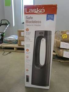 lot 686 image: Lasko Bladeless 1500-Watt 28 in. Electric Oscillating Tower Ceramic Space Heater with Remote Control (OPEN BOX)