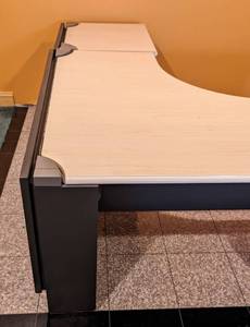 lot 64 image: Large L-Shaped Office Desk
