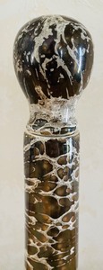 lot 24 image: Gorgeous Metallic Accented Decorative Ceramic Bottle