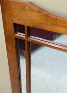 lot 51 image: Wood Wall Mirror