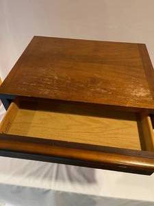 lot 132 image: Vintage Wooden Single Drawer Accent Table