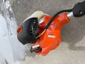lot 156 image: Echo Gas Powered Lawn Edger Model PE-225