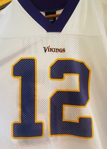 lot 106 image: Minnesota Vikings Percy Harvin Jersey