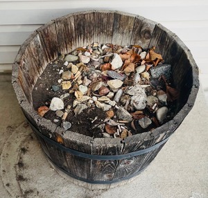 lot 164 image: Vintage Wooden Planter