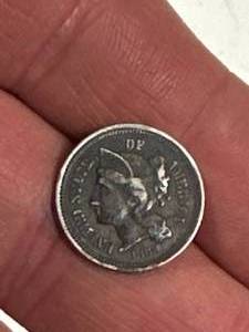 lot 24 image: 1869 Three Cent Nickel