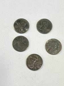 lot 52 image: Lot of 5 Steel Dimes from 1940�s