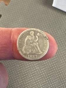 lot 73 image: 1887 Seated Liberty Dime