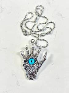 lot 77 image: Unique Claw Necklace