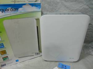 lot 33 image: GermGuardian Air Purifier W Filter, UV Sanitizer Portable Up to 365sq.ft. White
