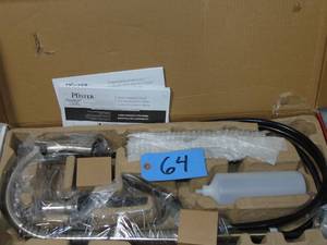 lot 64 image: Pfister Pasadena Single-Handle Pull-Down Sprayer Kitchen Faucet Stainless Steel   F-529-7PDS