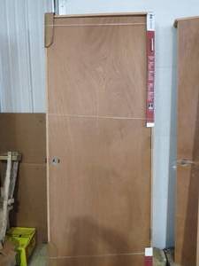 lot 96 image: 4 Pack Lot - Damaged Jeld-Wen 32x80 Interior Doors