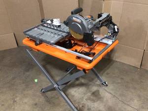 RIDGID  9 Amp Corded 7 in. Wet Tile Saw with Stand, Customer return,Review all pictures