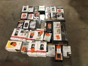 lot 32 image: Mix Lot of Smartlocks, Locksmiths, Review all pictures