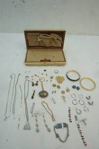 jewelry with case