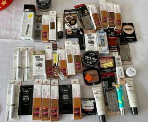 MEGA Lot of Makeup and Beauty Products