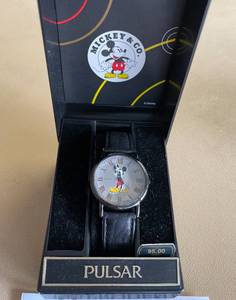 Pulsar Disney Mickey Mouse Collectors Watch