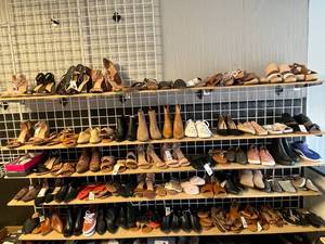 RESELLERS Score&nbsp EPIC Lot of Womens Shoes, Boots and Sandals