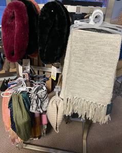 HUGE Lot of Womens Scarves, Hats and Other Winter Accessories