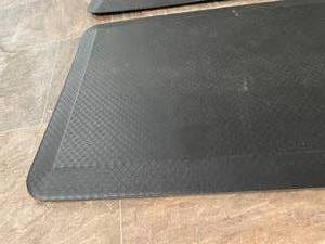 2 Commercial Grade Stress Floor Mats