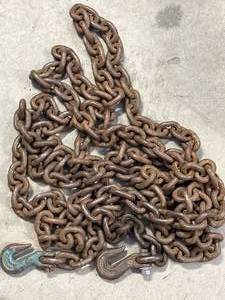 lot 48 image: Heavy Duty Chain with Hooks