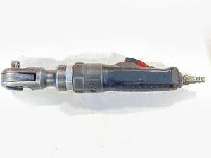 lot 64 image: Ingersoll Rand 38 Inch Air Ratchet