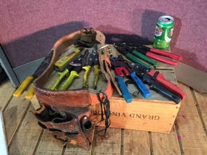 Klein Leather Tool Pouch & Cutters