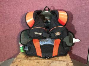 Youth Tekvest