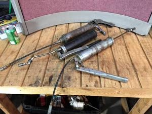 Standard Size Grease Guns