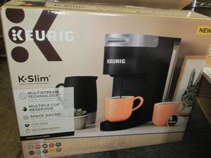 lot 4 image: keurig k-slim open box ...