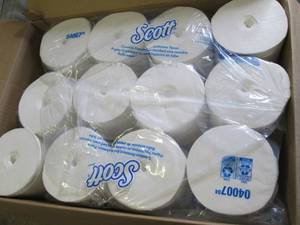 lot 68 image: 36 rolls of scotts toilet paper...