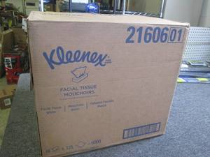 lot 84 image: case of kleenex 48 boxes x125 facia...