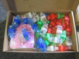 lot 220 image: 3 new packs of 32 LED finger lights...
