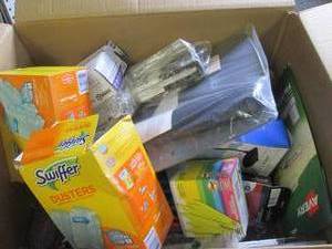 lot 339 image: box of pens, swiffer duster pads , ...