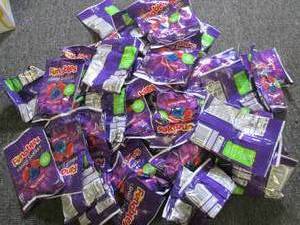 lot 340 image: lot of  48 funables fruity snacks b...