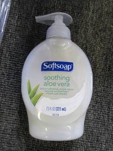 lot 361 image: 67.5fl oz bottles of softsoap ...
