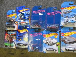 lot 409 image: lot of 10 new hot wheels...