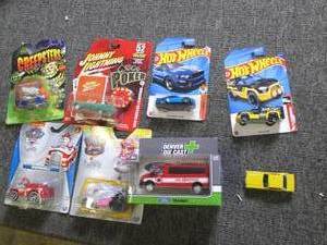 lot 415 image: lot of 8 cars ...