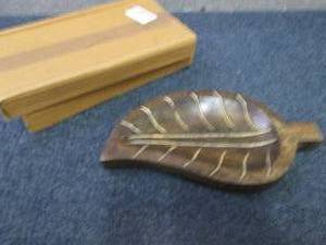 3 Wooden Leaf Dcor Items...